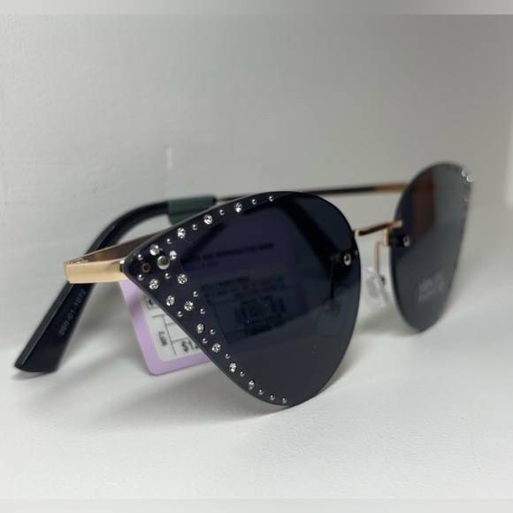 Rhinestone Cat Eye Sunglasses Black Glam Oversized NWT - Picture 3 of 4